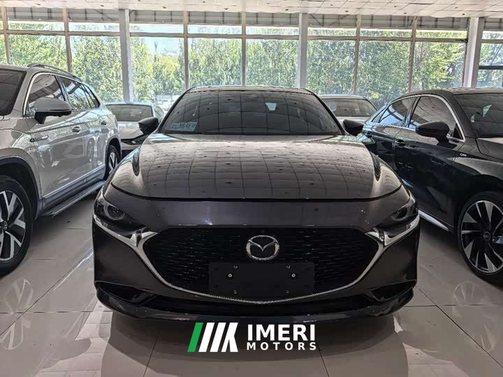 Mazda3 Axela 2.0L Automatic Premium Edition - ავტომობილი ჩინეთიდან