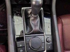 Mazda3 Axela 2.0L Automatic Premium Edition - ფოტო 14