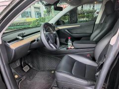 Tesla Model Y Rear-Wheel Drive - ფოტო 3