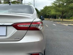 Toyota Camry 2.5G Luxury Edition - ფოტო 14