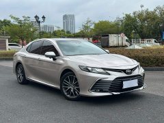 Toyota Camry 2.5G Luxury Edition - ფოტო 3