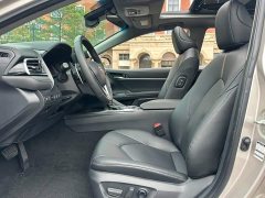 Toyota Camry 2.5G Luxury Edition - ფოტო 6