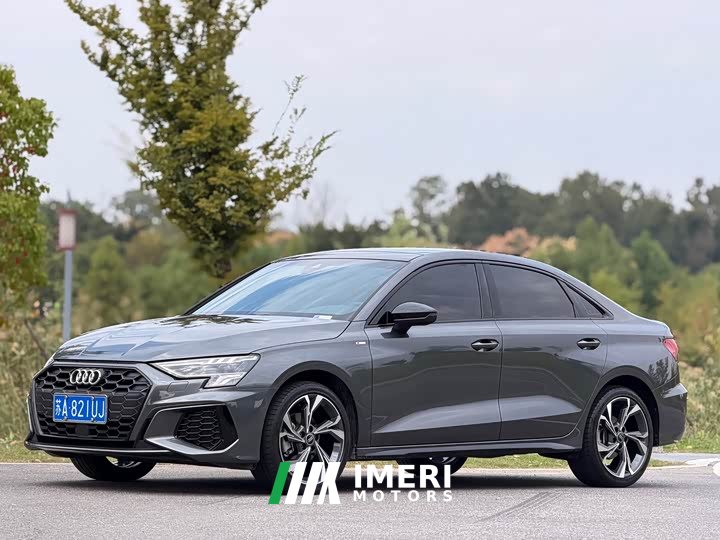 Audi A3 A3L Limousine 35 TFSI Luxury Sport - ავტომობილი ჩინეთიდან