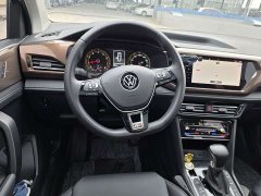 Volkswagen Touareg 2021 280TSI FWD Luxury Plus - ფოტო 11
