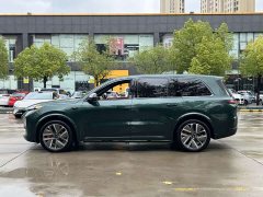 Li Auto L9 2024 Ultra - ფოტო 10