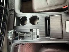 Toyota Sienna 2021 2.5L Hybrid Luxury - ფოტო 11