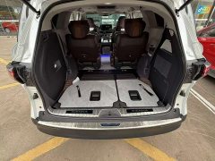 Toyota Sienna 2021 2.5L Hybrid Luxury - ფოტო 15