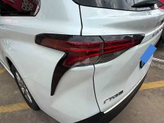 Toyota Sienna 2021 2.5L Hybrid Luxury - ფოტო 6