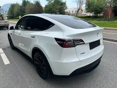 Tesla Model Y 2022 Long Range All-Wheel Drive - ფოტო 4