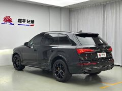 Audi Q7 45 TFSI quattro S line Black Warrior Edition - ფოტო 11