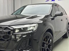Audi Q7 45 TFSI quattro S line Black Warrior Edition - ფოტო 3