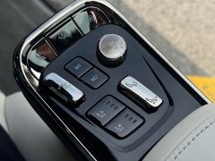 Zeekr 009 2024 Six-Seat Executive AWD 108kWh - ფოტო 15