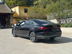 Volkswagen Passat 330TSI Starry Sky Luxury Edition - ფოტო 15