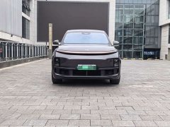 Li Auto L8 2024 Pro - ფოტო 2