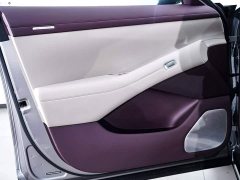 Xiaomi YU7 2025 Rear-Wheel Drive Long-Range Edition - ფოტო 17