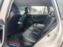 Toyota Venza Hybrid 2.5L E-CVT FWD Luxury - ფოტო 6