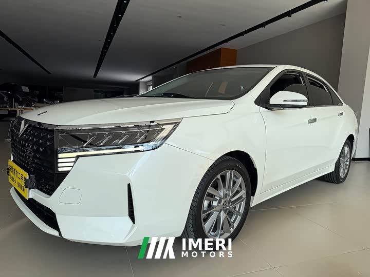 Nissan Venucia D60 PLUS 1.6L XV CVT Smart Leading Edition - ავტომობილი ჩინეთიდან