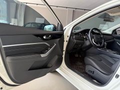 Nissan Venucia D60 PLUS 1.6L XV CVT Smart Leading Edition - ფოტო 4