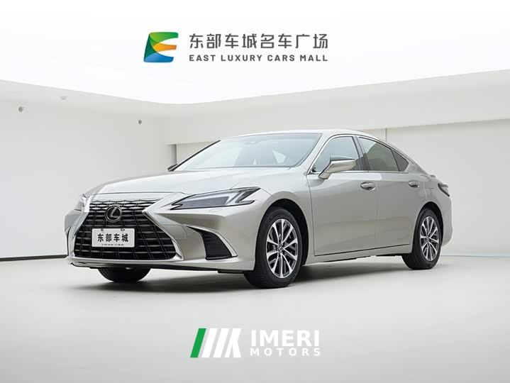 Lexus ES 300h Premium Edition