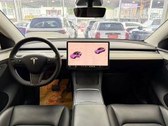 Tesla Model Y Rear-Wheel Drive - ფოტო 15