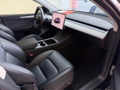 Tesla Model Y Rear-Wheel Drive - ფოტო 2