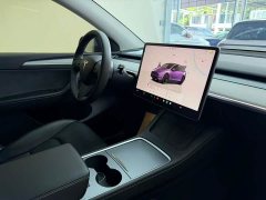 Tesla Model Y Rear-Wheel Drive - ფოტო 5