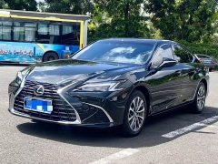Lexus ES 2025 200 Premium Edition - ფოტო 1