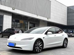 Tesla Model 3 Long Range All-Wheel Drive - ფოტო 1