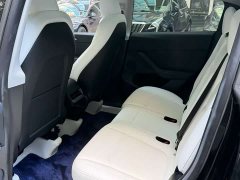 Tesla Model Y Long Range All-Wheel Drive - ფოტო 5