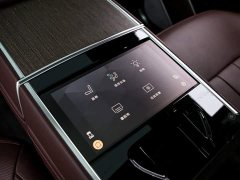 Land Rover Range Rover 3.0 L6 400PS Genesis Extended Wheelbase - ფოტო 18