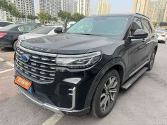 Ford Explorer 2023 EcoBoost 285 AWD Titanium 7-Seater - ფოტო 1