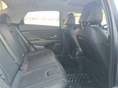 Hyundai Elantra 2023 1.5L CVT Luxury - ფოტო 13