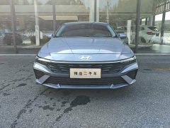 Hyundai Elantra 2023 1.5L CVT Luxury - ფოტო 4