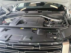 Land Rover Range Rover 3.0 L6 400PS Extended Wheelbase 7-Seater - ფოტო 10