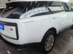 Land Rover Range Rover 3.0 L6 400PS Extended Wheelbase 7-Seater - ფოტო 3