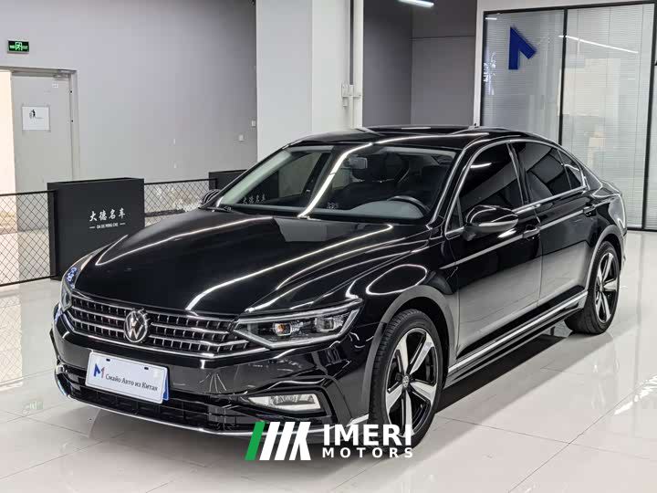 Volkswagen Magotan 2 Million Units Anniversary Edition 280TSI DSG Comfort