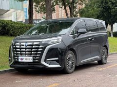 Denza BYD Denza D9 DM-i 1050 Premium - ფოტო 1