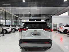 Toyota RAV4 2.0L CVT FWD Style Edition - ფოტო 4