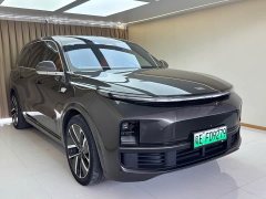 Li Auto L9 Pro - ფოტო 2