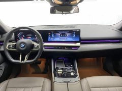 BMW 5 Series 525Li M Sport Package - ფოტო 13