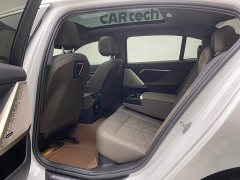 BMW 5 Series 525Li M Sport Package - ფოტო 19