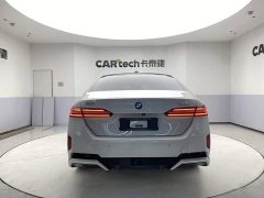 BMW 5 Series 525Li M Sport Package - ფოტო 6
