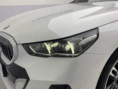 BMW 5 Series 525Li M Sport Package - ფოტო 9