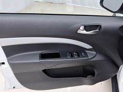 Kia Yipao 2021 1.4L CVT Fun Sunroof Edition - ფოტო 7