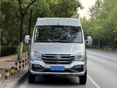 New Journey Xintu V80 2.0T AMT Classic Aoyun Tong Short Wheelbase Mid-roof 5/6 Seater - ფოტო 4