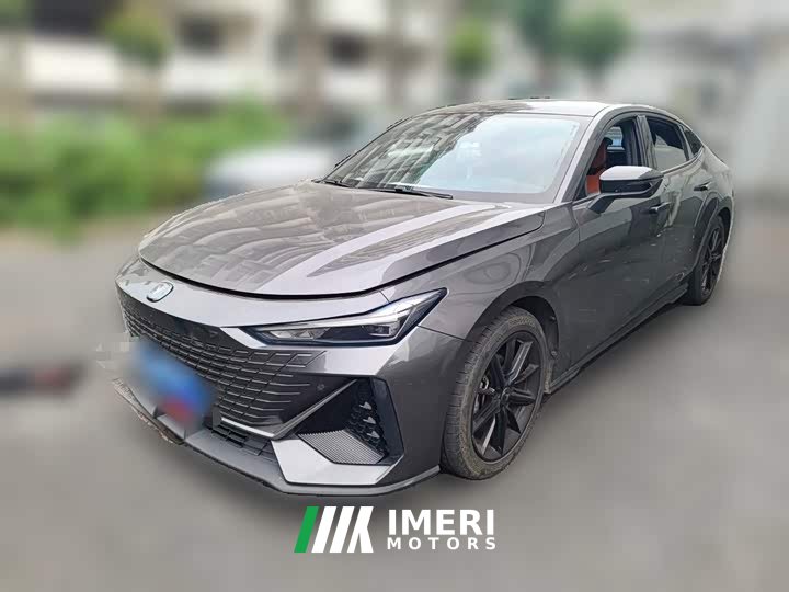 Changan UNI-V 1.5T Deluxe - ავტომობილი ჩინეთიდან