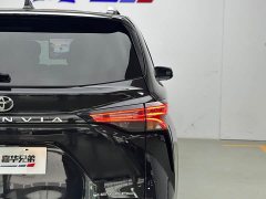 Toyota Gravia 2.5L Hybrid Prestige Plus AWD - ფოტო 14