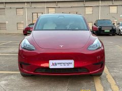 Tesla Model Y Rear-Wheel Drive - ფოტო 2