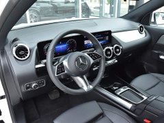 Mercedes-Benz GLA 200 - ფოტო 11