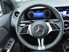 Mercedes-Benz GLA 200 - ფოტო 13